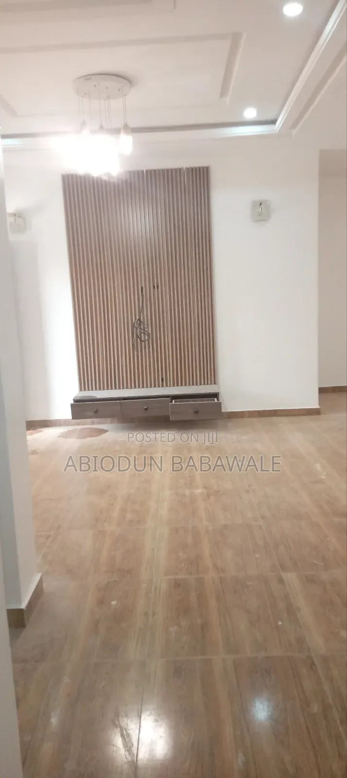 2bdrm Block of Flats in Jahi District Abuja for rent