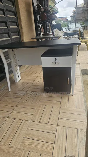 Office Table (1.2 Meters)