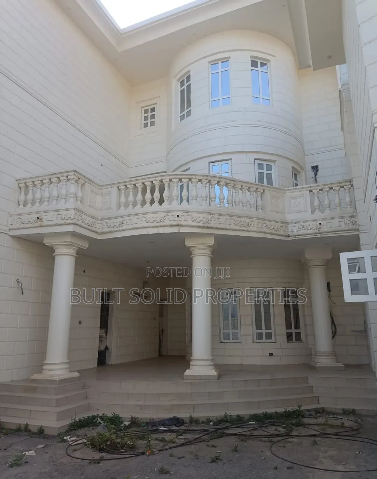 7bdrm Maisonette in Katampe for sale