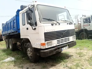Volvo Fl 10 White 1998