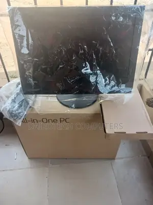 New Desktop Computer Lenovo V310z AIO 8GB Intel Core i3 HDD 1T