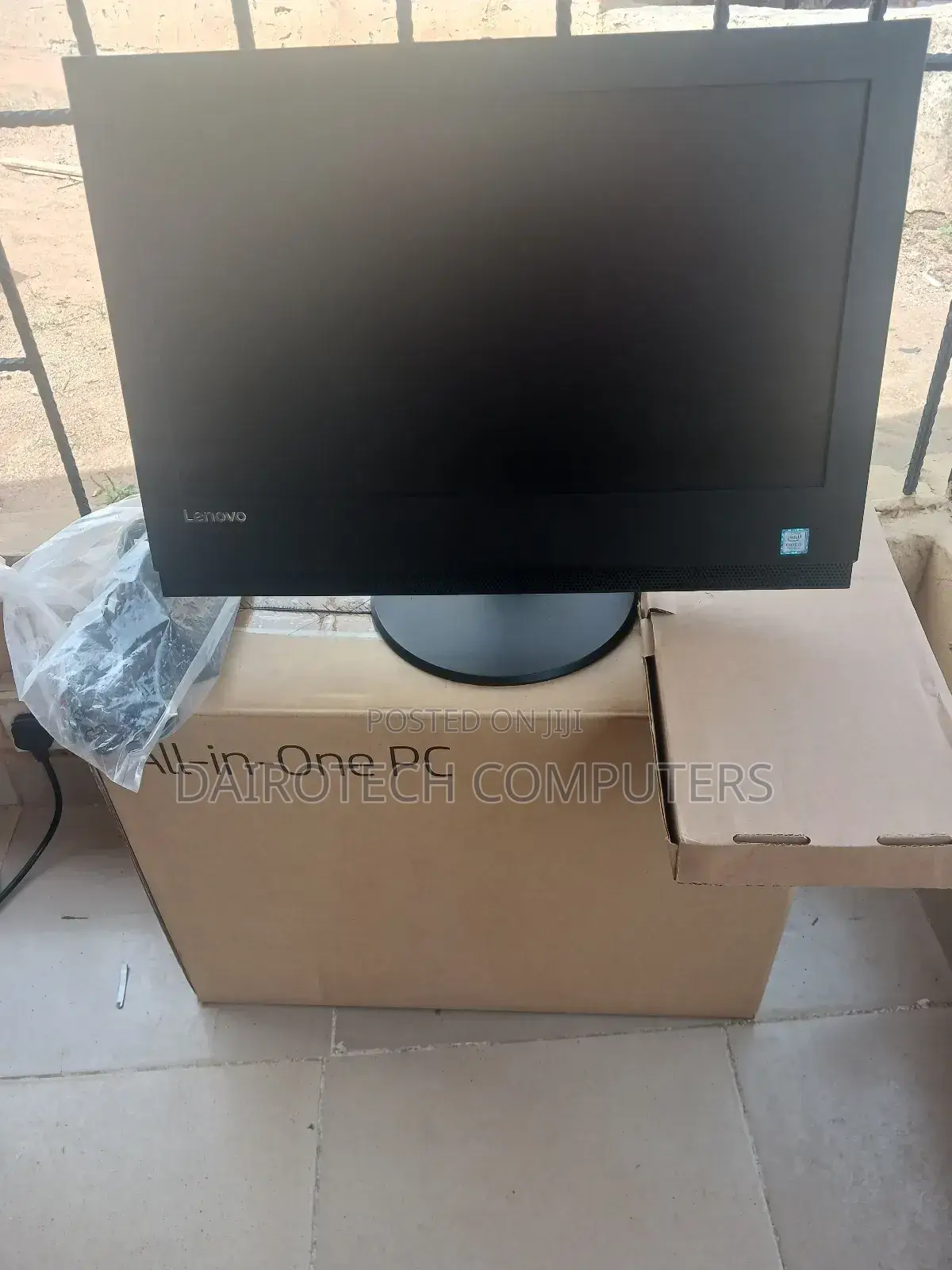 New Desktop Computer Lenovo V310z AIO 8GB Intel Core i3 HDD 1T