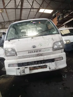 Photo - Daihatsu Hijet 2010 White