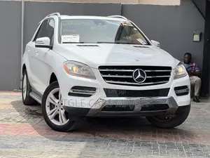 Mercedes-Benz M Class ML350 4MATIC 4dr SUV AWD (3.5L 6cyl 7A) 2015