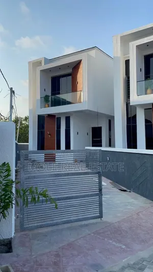 Furnished 4bdrm Duplex in Signature Estate, Ikota for sale