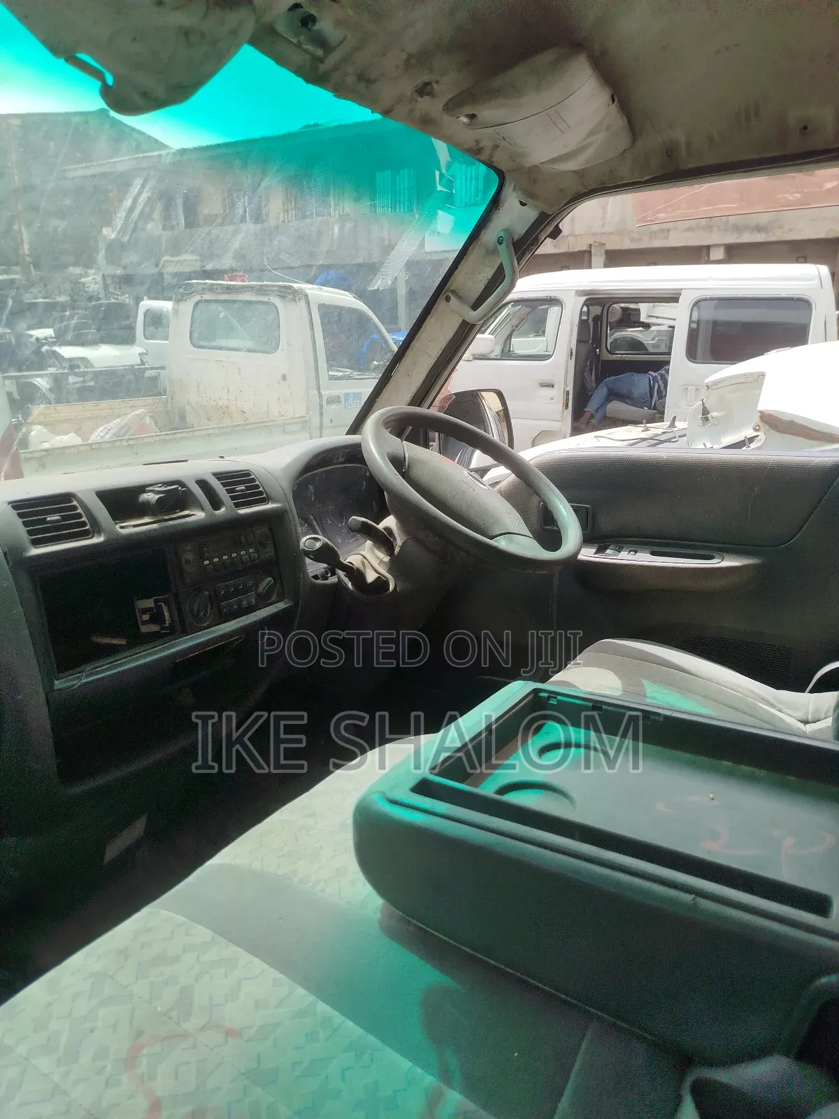 Nissan Vanette 2010 White