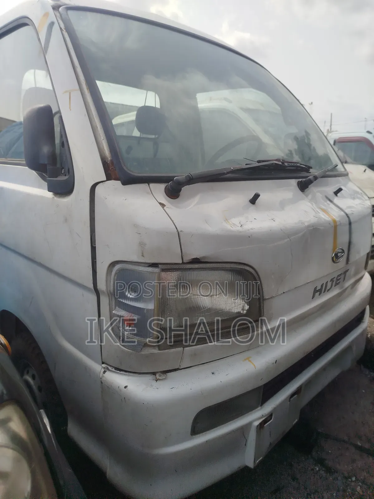 Daihatsu Hijet 2010 White