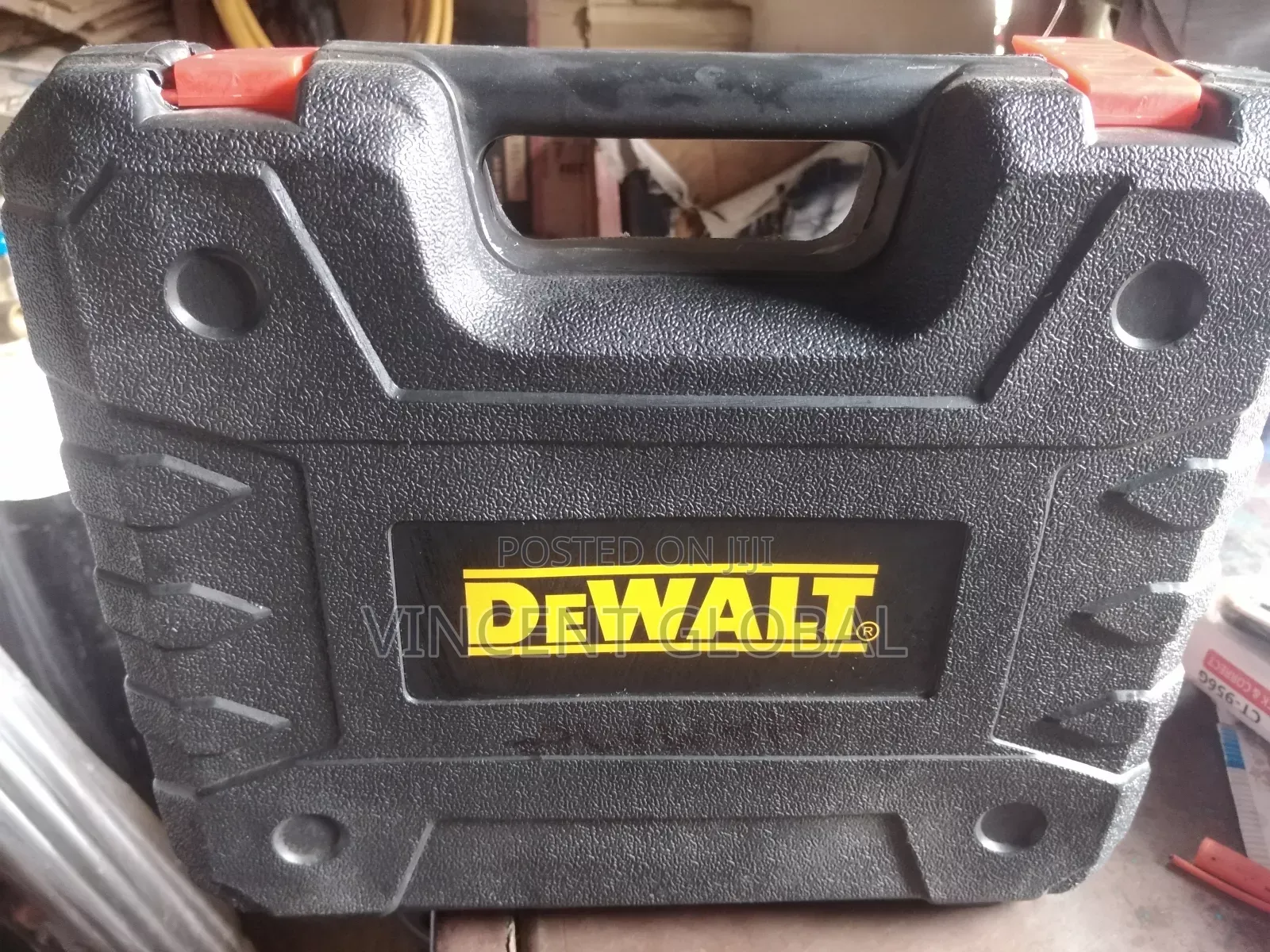 De-Walt 48v Drill/Screw Machine