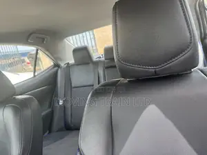 Toyota Corolla LE Premium 4dr Sedan (1.8L 4cyl CVT) 2016 Gray