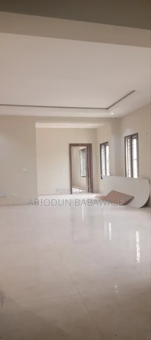 5bdrm Duplex in Jahi District Abuja for rent