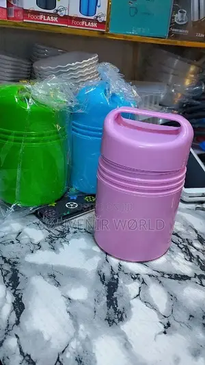 Plain Food Flask With Inner 
Available in 3 Colour