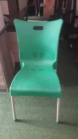 Good Four Legs Plastic Chair With Metal Leg