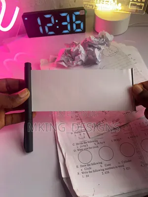 Photo - Paper Pull Out Pen