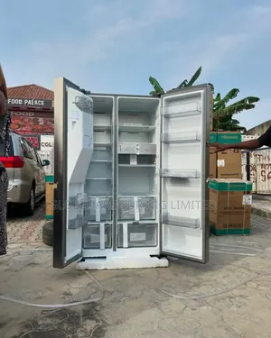 Lluxury High Top-Quality Refrigerator
