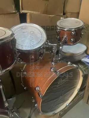 Pearls 5-Set Professional Drums