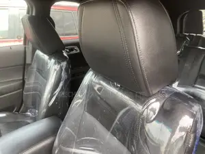 Ford Explorer Limited 4dr 4x4 (3.5L 6cyl 6A) 2013 Red
