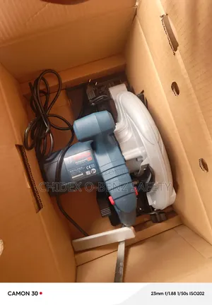 7" Bosch Circular Saw