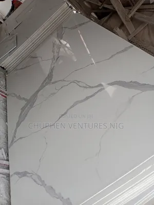 Carara White Wave Quartz