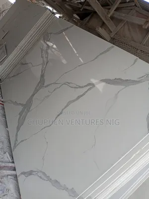 Carara White Wave Quartz