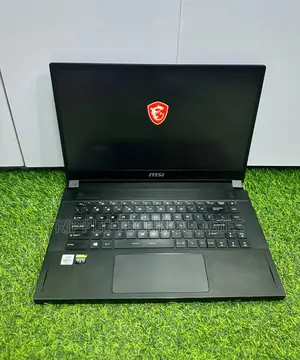 Photo - Laptop MSI 32GB Intel Core I9 SSD 1T