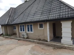 Furnished 4bdrm Block of Flats in Federal Housing for sale