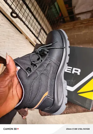 Power Safety Boot