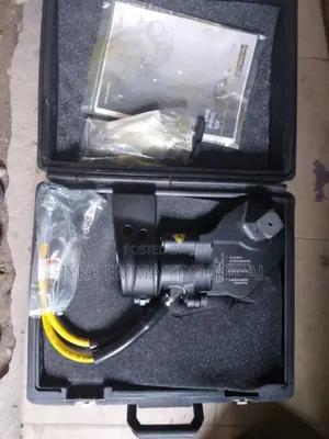 S11000 Square Drive Hydraulic Torque Wrench 1.1/2 Inch