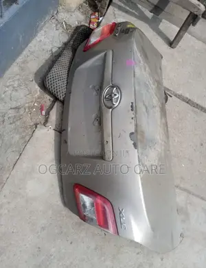 Complete Booth Camry 07/010