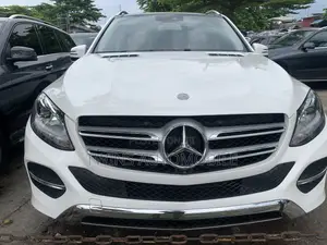 Mercedes-Benz GLE-Class GLE 350d 4MATIC 2017 White