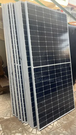 Longi 550w Solar Panel With 100% Efficiency