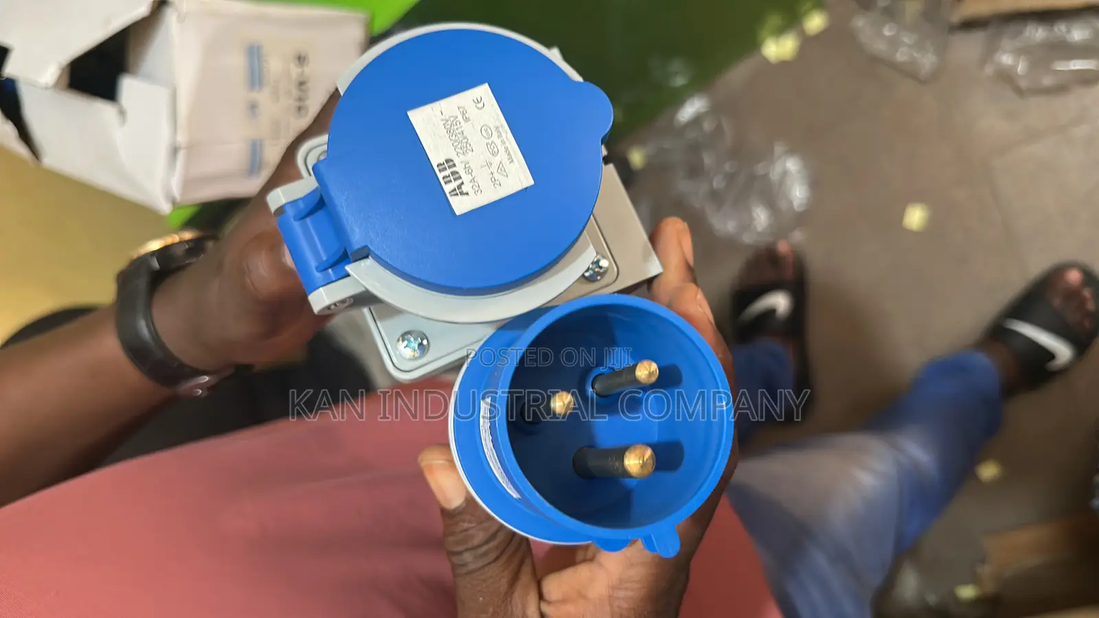 63amps 3pin Socket