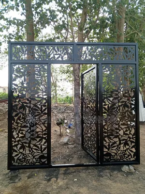 Lasercut Door Design Flower Burglary