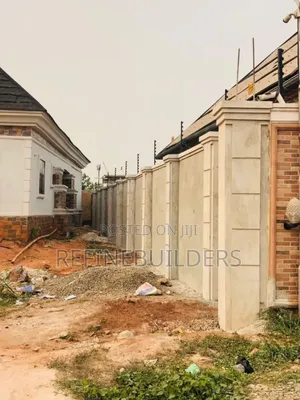 Engineer/Architect