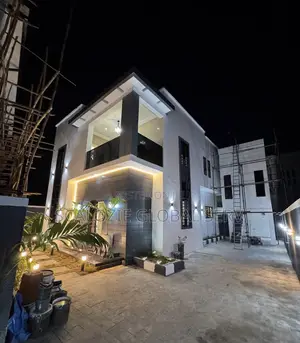 4bdrm Duplex in Eliozu for sale
