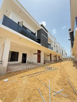 4bdrm Duplex in Ikota for sale