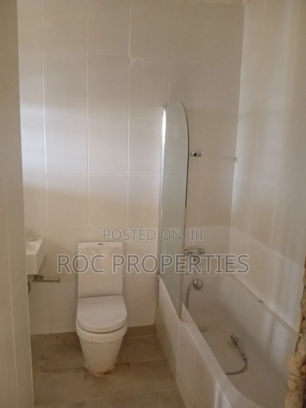 Furnished 3bdrm Duplex in Kaura for rent