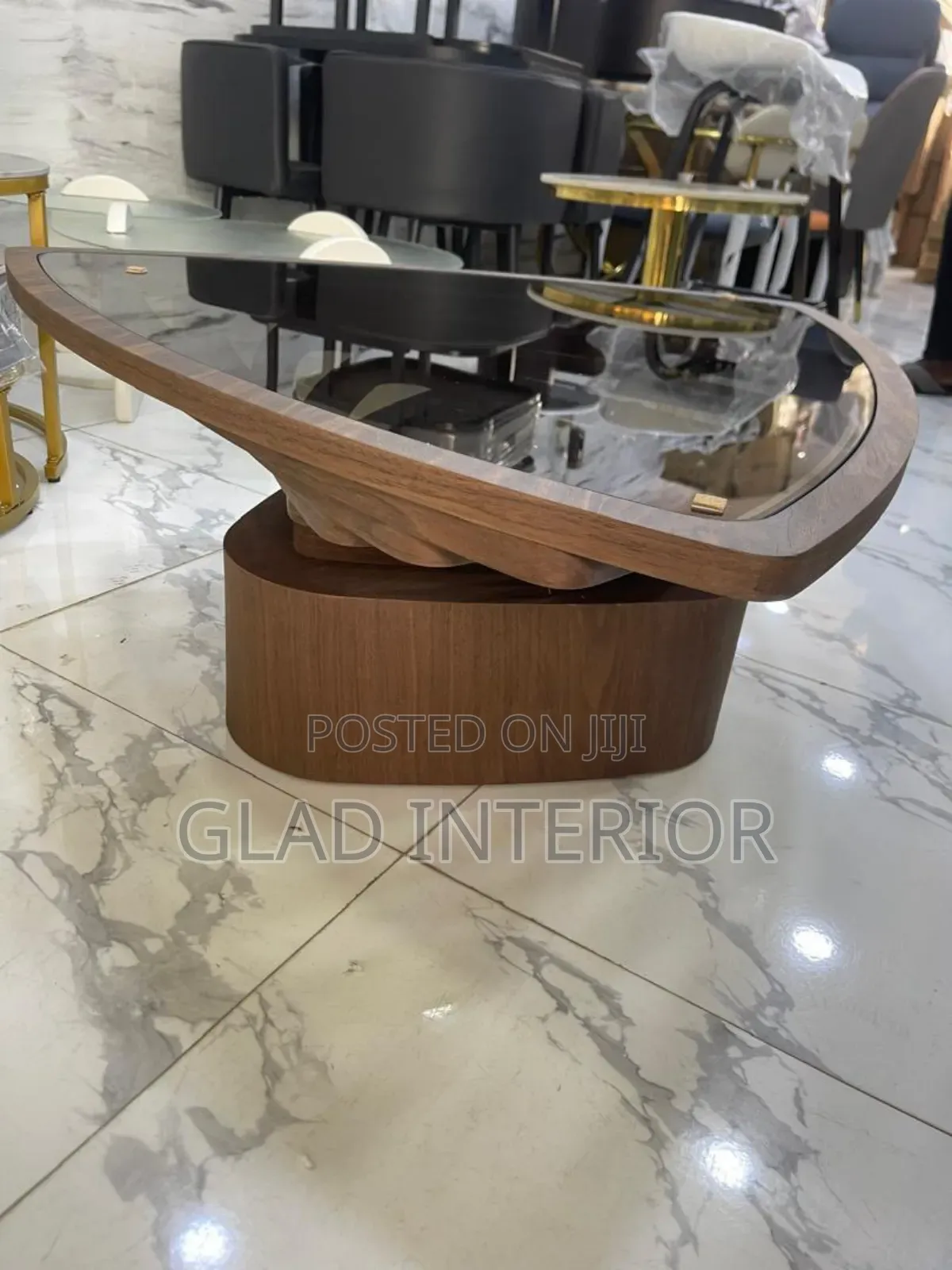 Oval Shape Center Table