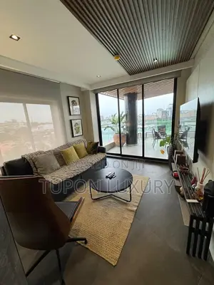 Waterfront 1bedroom Apartment in Ikoyi