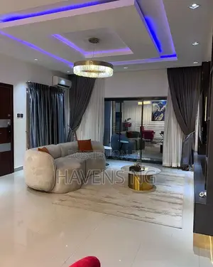 Cozy 2-Bedroom Apartment