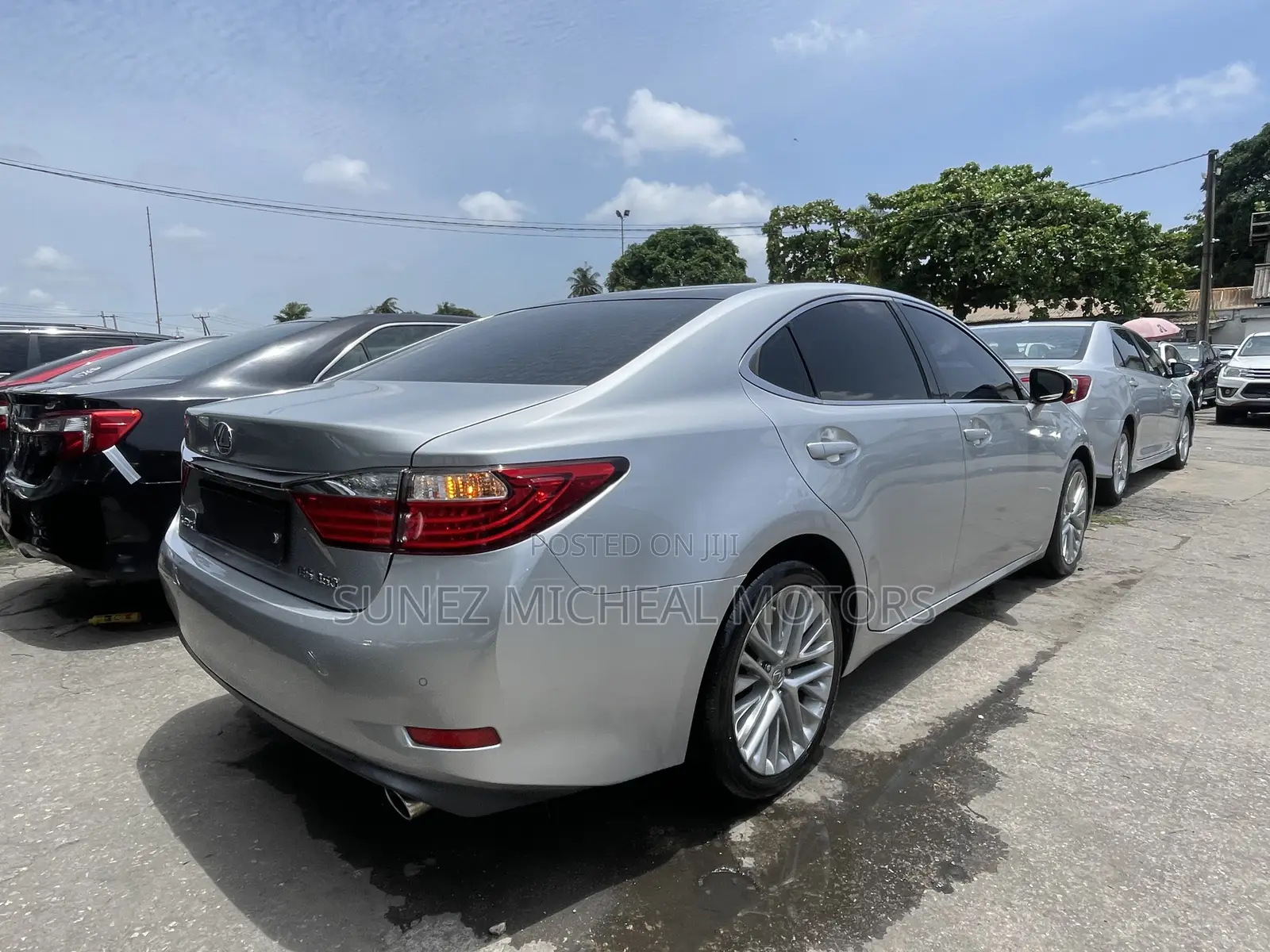 Lexus ES 2015 Silver