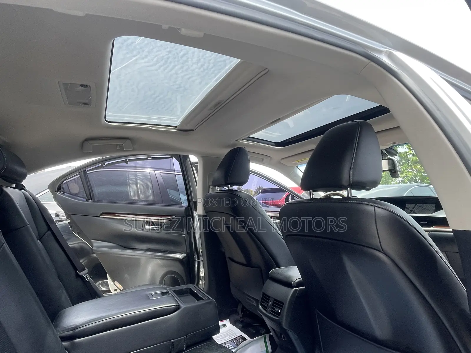Lexus ES 2015 Silver