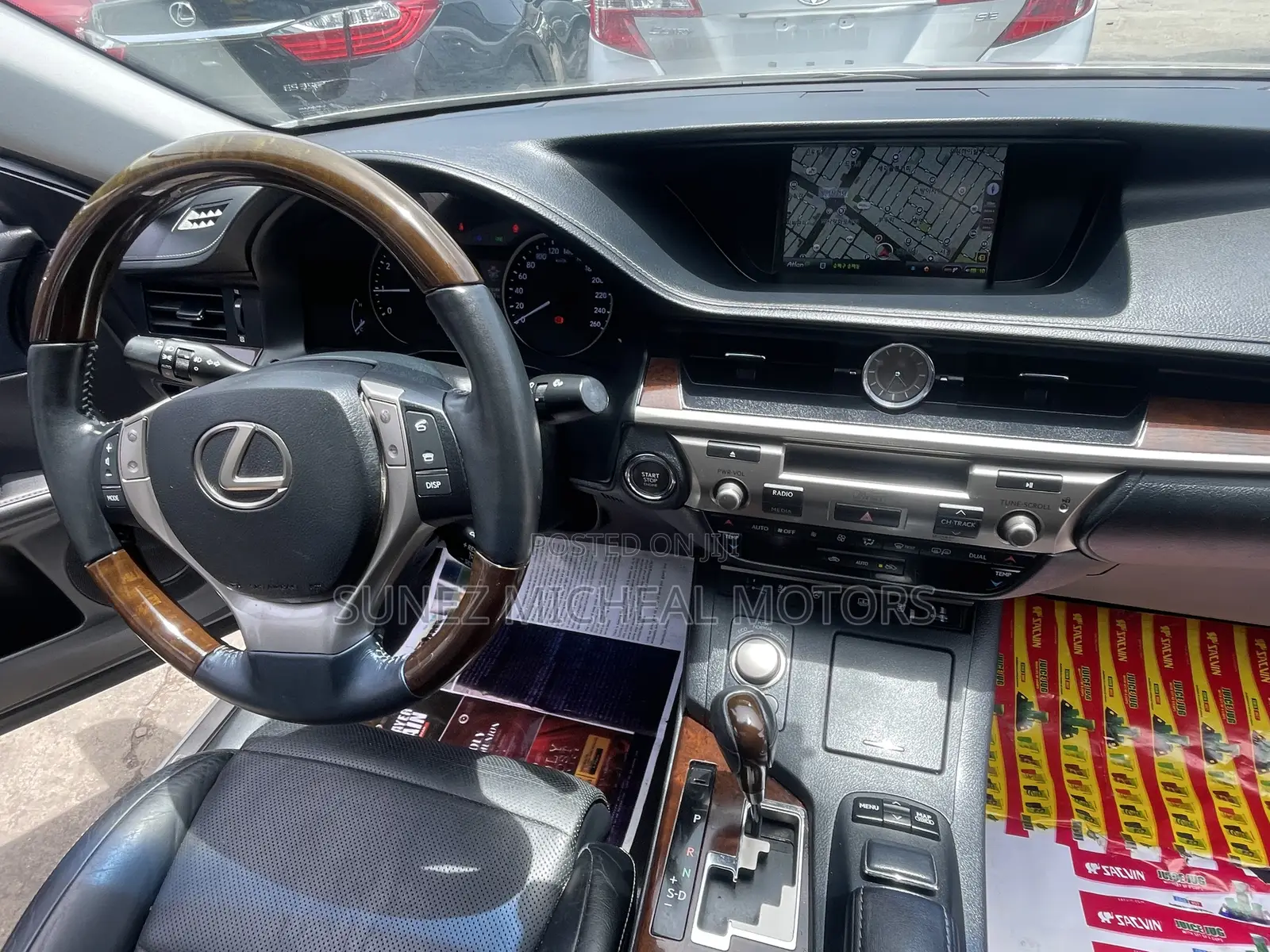 Lexus ES 2015 Silver