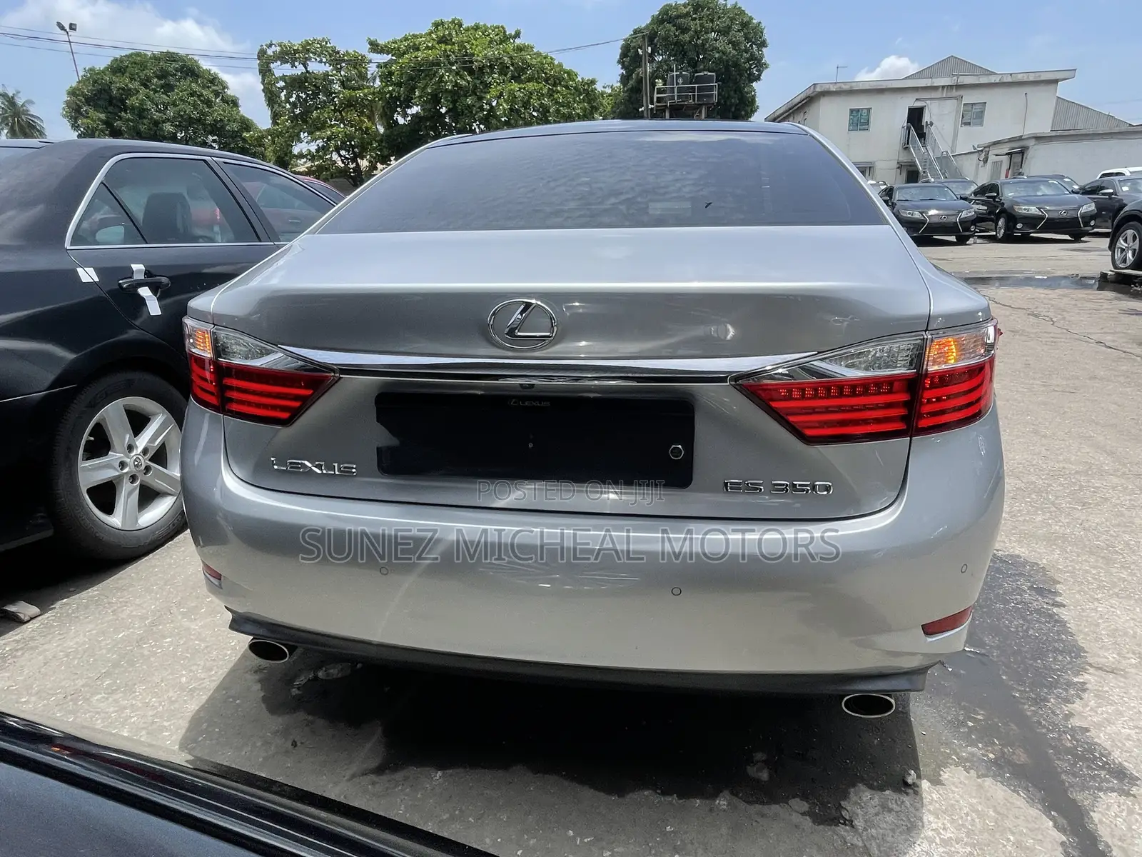 Lexus ES 2015 Silver