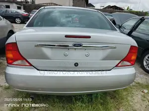 Ford Focus 1.4 Viva 2005 Silver