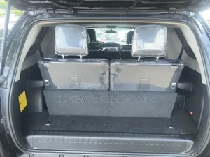 Toyota 4-Runner Limited 4x4 2018 Black