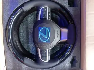 Upgraded Steering Wheel Es350 010-018