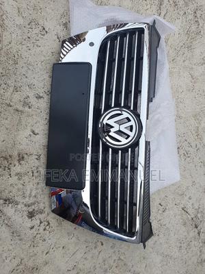 Front Grill Volkswagen Passat Fsi