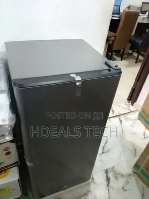 Hisense Rr20s Fridge - Compact and Efficient
