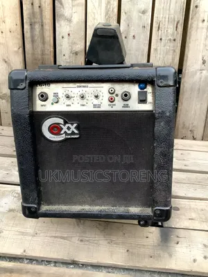 Photo - Coxx Guitar Practice Combo