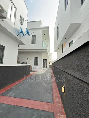 4bdrm Duplex in Ado / Ajah for sale